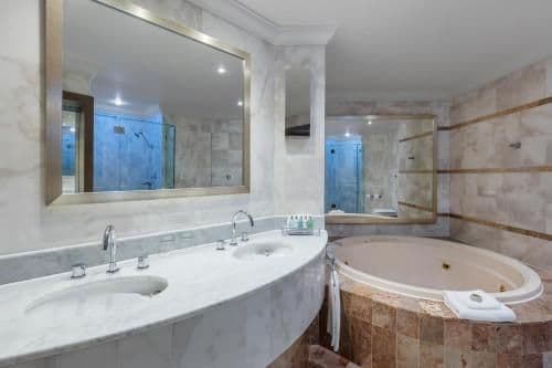 Two-Bedroom Presidential Suite