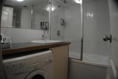Deluxe Queen Studio with Kitchenette