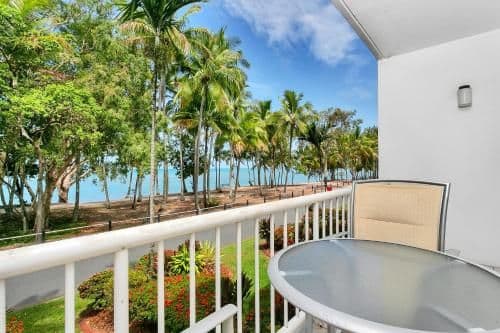 One-Bedroom Beachfront Apartment