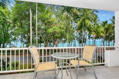 One-Bedroom Beachfront Apartment
