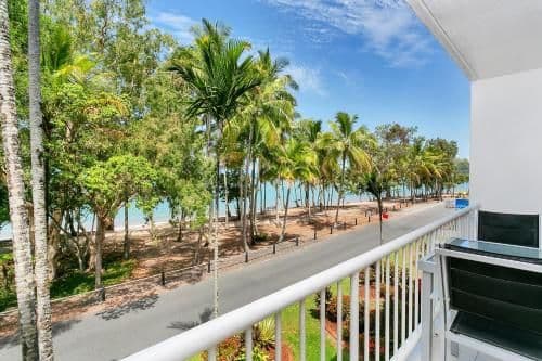 One-Bedroom Beachfront Apartment