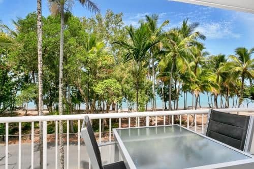 One-Bedroom Beachfront Apartment
