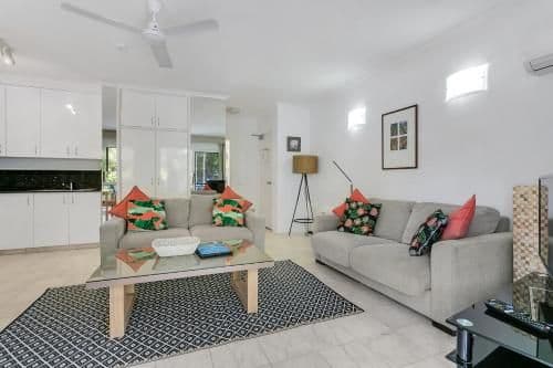 One-Bedroom Beachfront Apartment