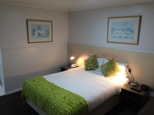 Suite with Spa Bath