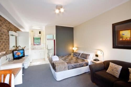 Queen Room - Disability Access