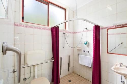 Queen Room - Disability Access