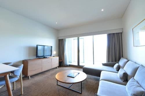 Executive One-Bedroom Apartment