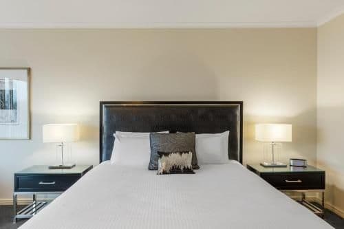 Executive King Room with Spa Bath
