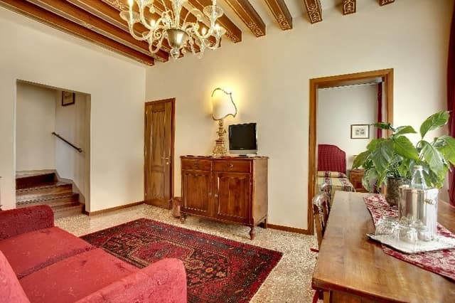 APARTMENT CAPACITY 4 TWO BEDROOMS