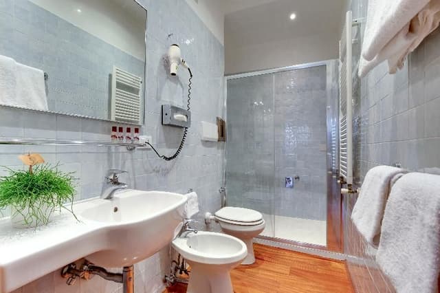 APARTMENT CAPACITY 4 TWO BEDROOMS