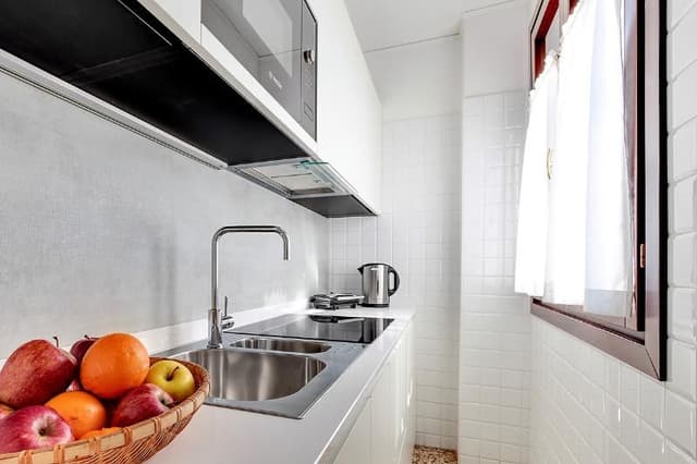 APARTMENT CAPACITY 4 ONE BEDROOM