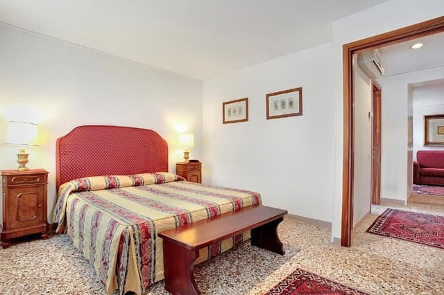 APARTMENT CAPACITY 4 ONE BEDROOM