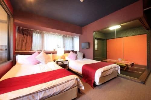 Room with Tatami Area with Open-Air Bath
