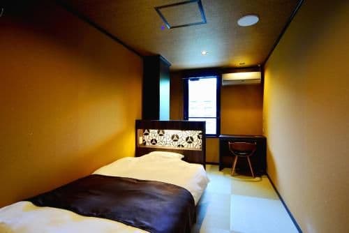 Single Room with Tatami Area