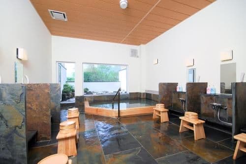 Japanese-Style Family Room with Open-Air Bath