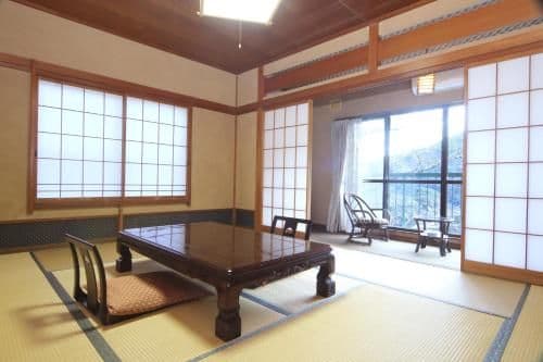 Quadruple Room with Mountain View