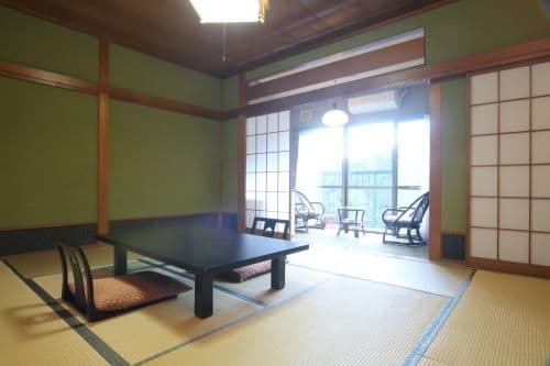 Quadruple Room with Mountain View