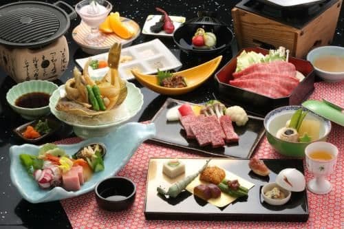 Japanese-Style Room with Open-Air Bath - Breakfast and Kobe Beef Steak and Shabu-Shabu Kaiseki Dinner Included