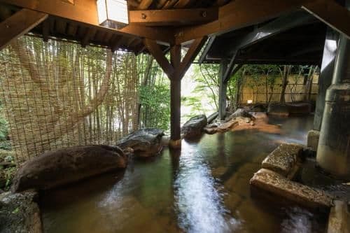 Twin Room with Tatami Area with Shower
