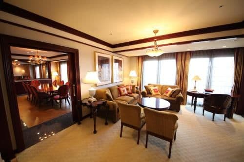 Suite with Spa Bath - Smoking