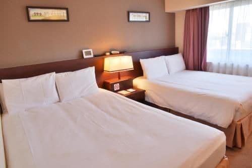 Family Room (4 Adults)
