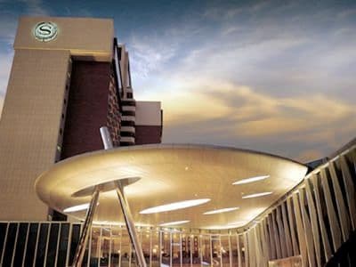 Sheraton Grande Walkerhill