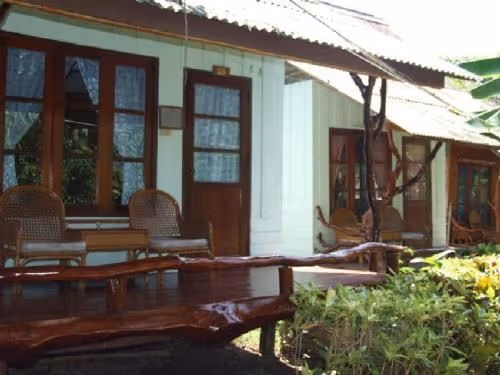 Deluxe Bungalow