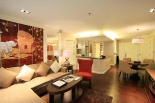 Two-Bedroom Suite
