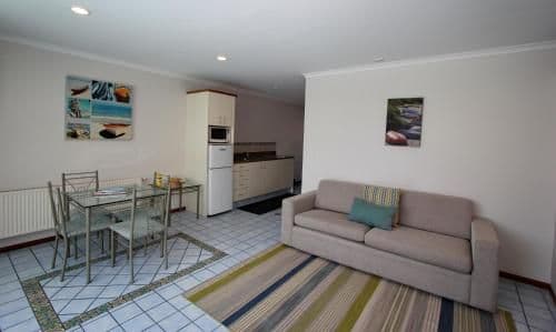 Deluxe One-Bedroom Suite