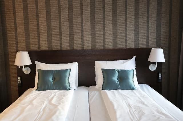 Double or Twin STANDARD