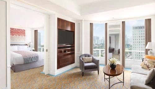 Premier Suite