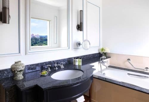 Premier Suite