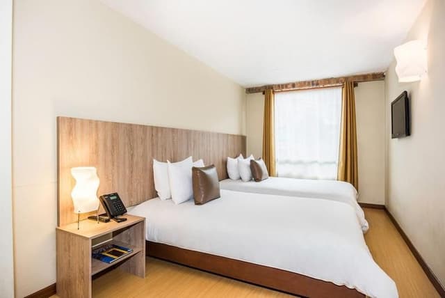 STUDIO TWO BEDS