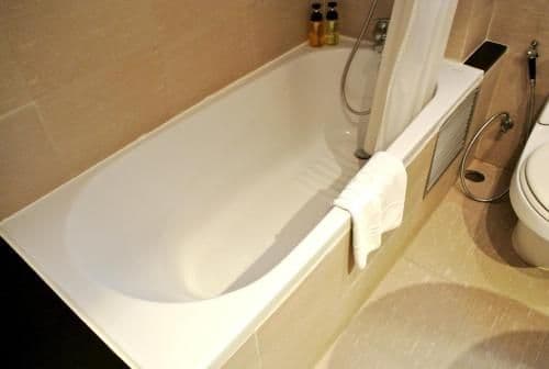 One-Bedroom Suite with Buffet Breakfast