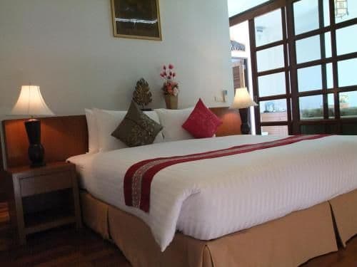 Junior Suite with Spa Bath