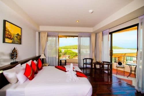 Deluxe Double or Twin Room with Sea View