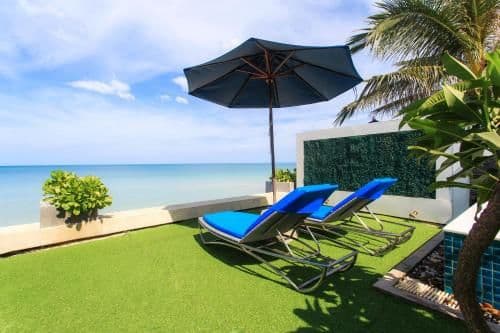 Ocean Pool Villa
