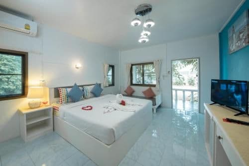 Deluxe Bungalow