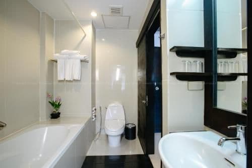 Deluxe Double or Twin Room with Sea View