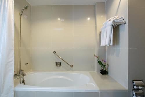 Deluxe Double or Twin Room with Sea View