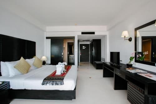 Deluxe Double or Twin Room with Sea View