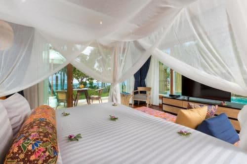 Tropical Pool Villa