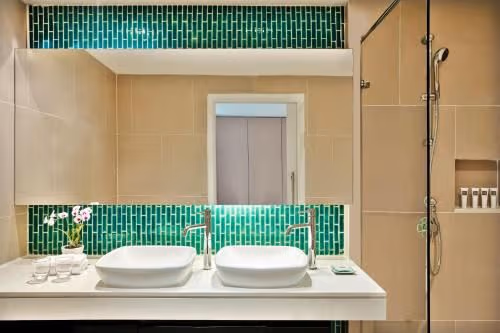 Three-Bedroom Deluxe Suite