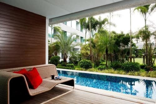 B-Lay Pool Access Room