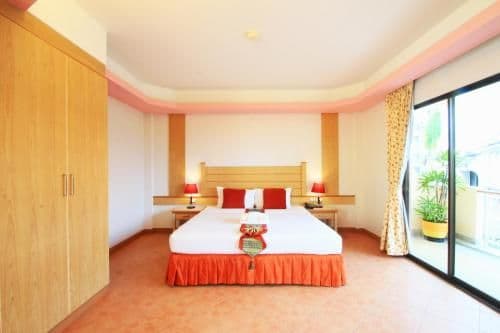 Superior Double or Twin Room with Pool View