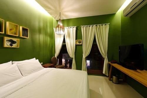 Superior Double or Twin Room with Window