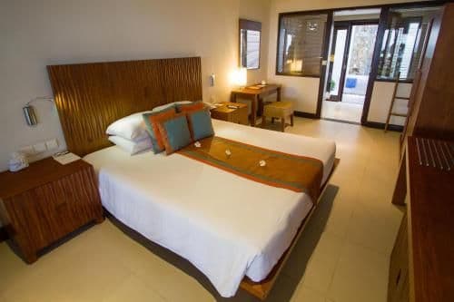 Bungalow with Sea View