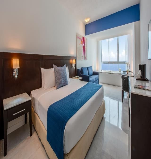 SINGLE OCEAN VIEW