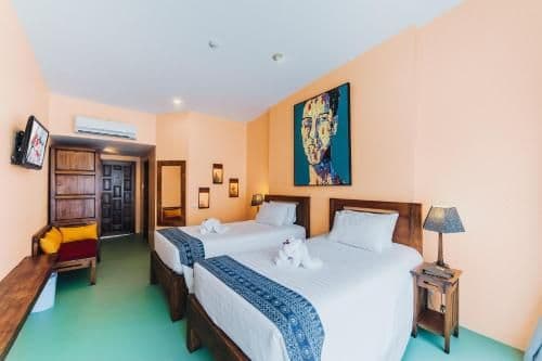 Deluxe King Room with Pool View