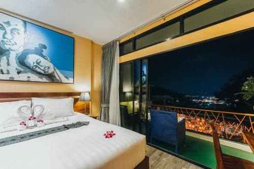 Luxury Deluxe Double or Twin Room with Ocean View